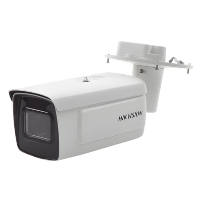 Cámara Bala IP / 4 Megapixel / ANPR / Lente Mot. 2.8 a 12 mm / WDR 140 dB / DarkFighter / IR EXIR 50 m (164 ft) / IP67 / IK10 — vista 4