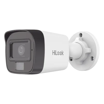 Cámara Bala IP / 4 Megapixel / Dual Light 20 m (65.6 ft) IR + 15 m (49.2 ft) Luz Blanca / Lente 2.8 mm / 104° / IP67 / PoE / Audio Integrado