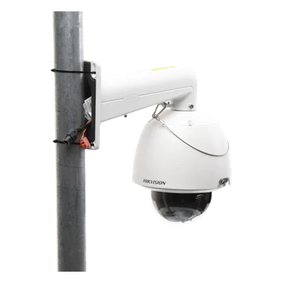 Cámara PTZ IP / 2 Megapixel / Zoom 25x / WDR 120 dB / DarkFighter / PoE+ / IP66 / IK10 — vista 3