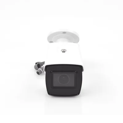 Cámara Bala TURBOHD / 8 Megapixel 4K / Lente Motorizado 2.7-13.5 mm / IR EXIR 80 m (262.5 ft) / IP67 / dWDR / Multiformato TVI-AHD-CVI-CVBS — vista 6