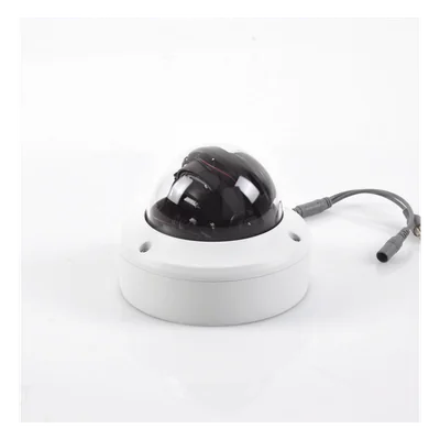 Domo TURBOHD / 5 MP / Lente Motorizado 2.7-13.5 mm / IR EXIR 40 m / IK10 / IP67 / dWDR / 131 pies — vista 4