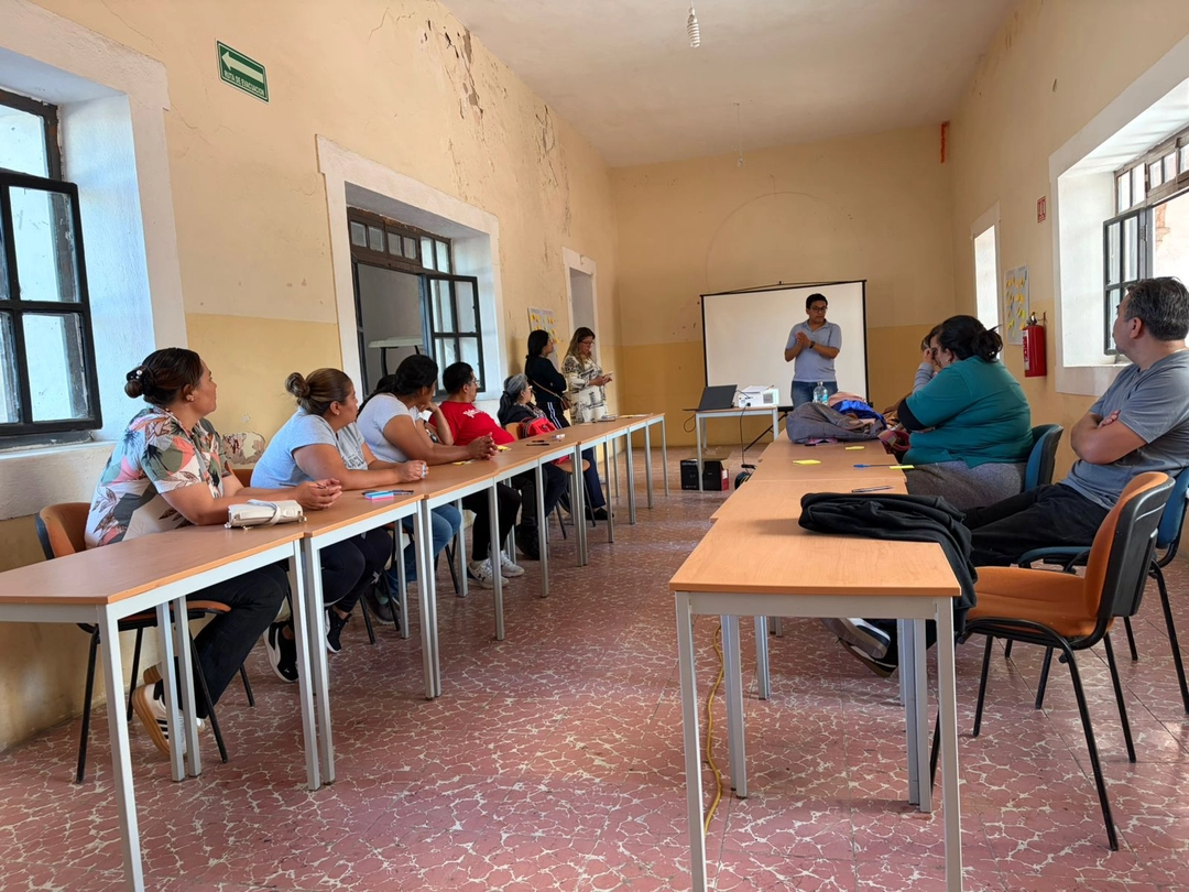 Más que una reunión: el compromiso compartido que construye el futuro de nuestros niños